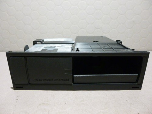Audi ami can - 8p,
